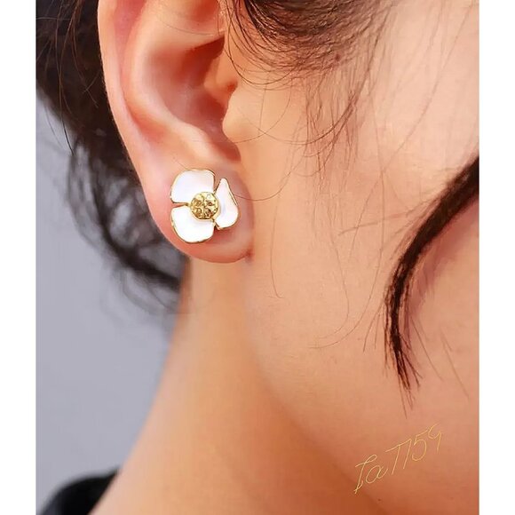 Tory Burch Fleur Flower Stud Earrings White OS - Picture 2 of 13